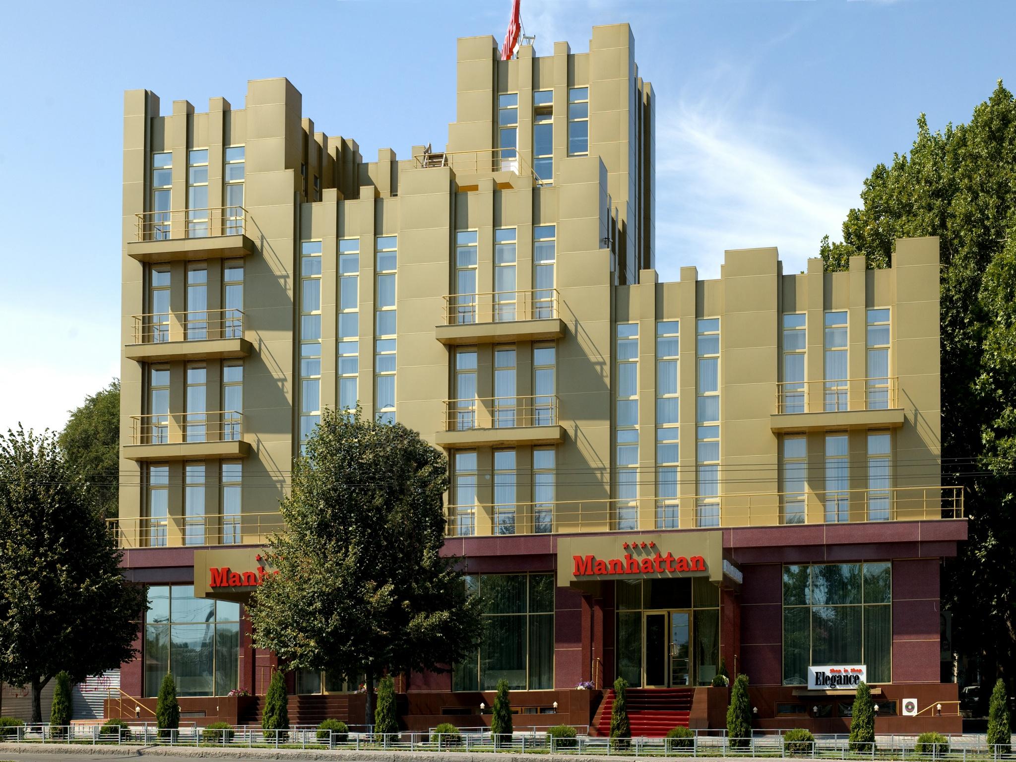 Manhattan Hotel & Restaurant Chisinau Exterior foto